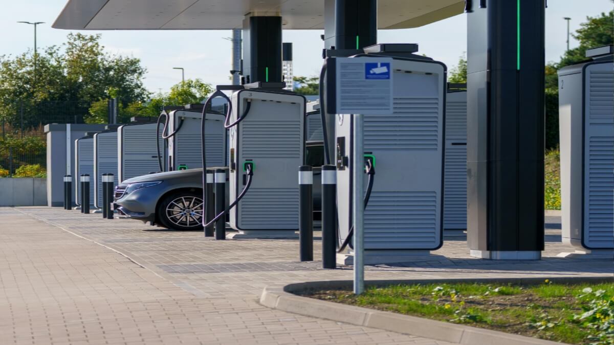 ईवी चार्जिंग स्टेशन के लिए आवश्यक भूमि