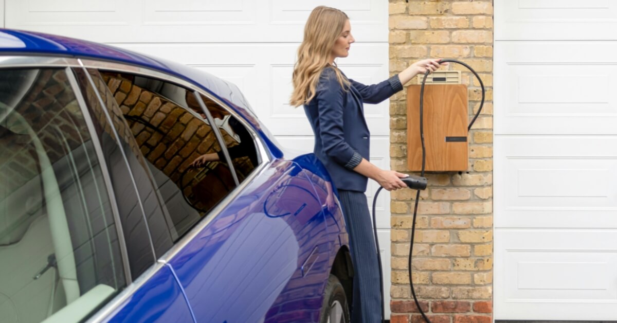 घरेलू ईवी चार्जिंग स्टेशन की स्थापना