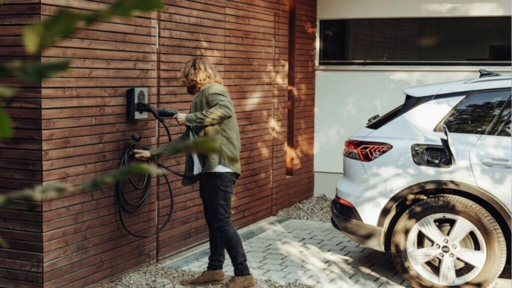 घरेलू ईवी चार्जिंग स्टेशन की स्थापना