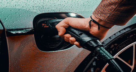 भारत में ईवी चार्जिंग का क्या काम है