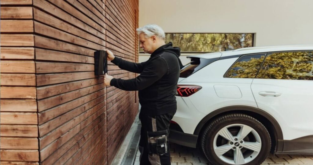 घरेलू ईवी चार्जिंग स्टेशन की कीमत