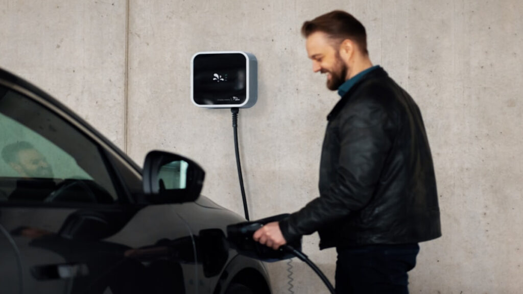 घरेलू ईवी चार्जिंग की लागत