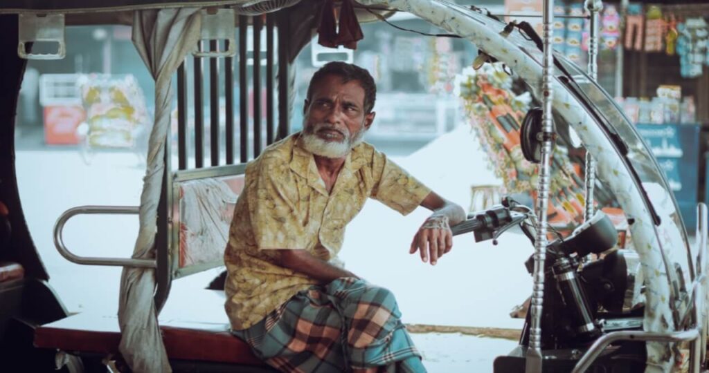 ई-रिक्शा चार्जिंग प्राइस 