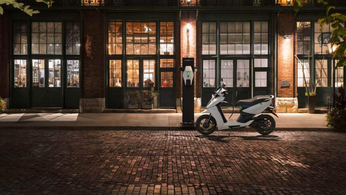 इलेक्ट्रिक स्कूटर चार्जिंग टाइम